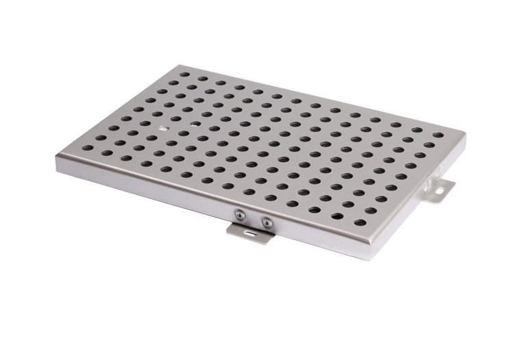 Aluminum solid panel for facade