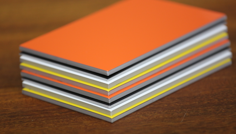 Fire resistant facade panel